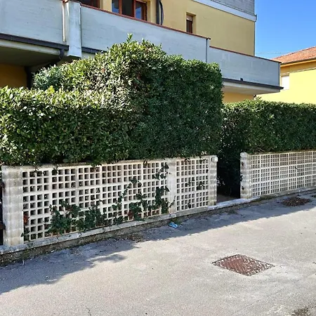 M276 - Marcelli, Trilocale A 100mt Dal Mare * Marcelli